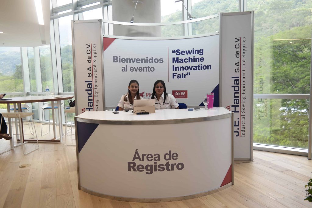 Handal Customer Services