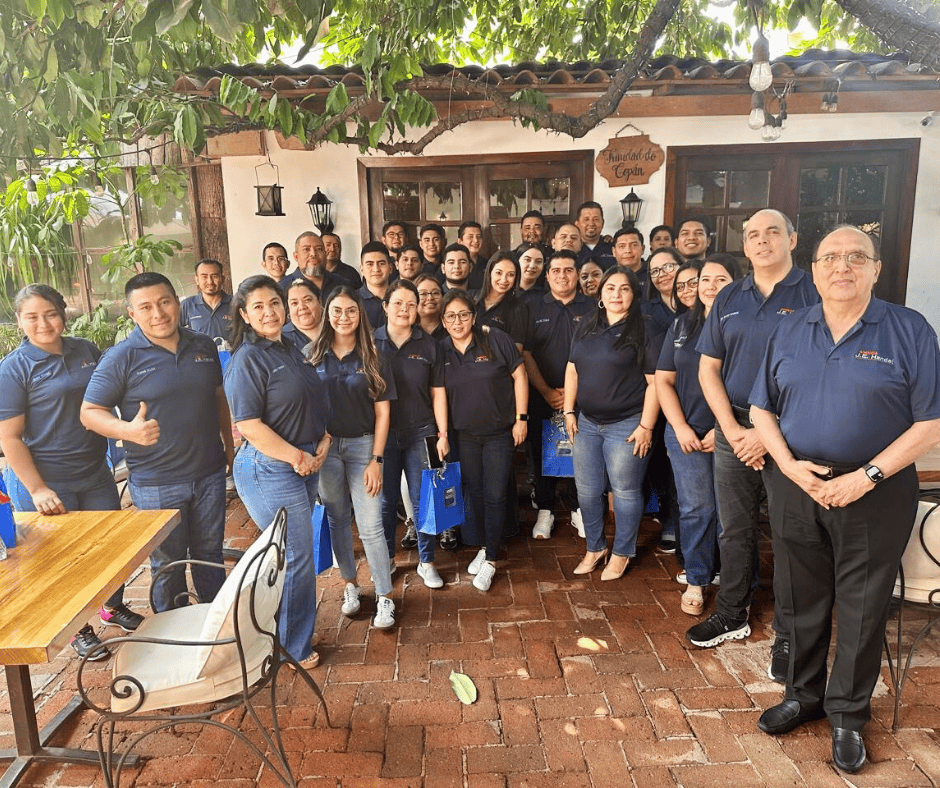 Team Member’s Agencia J.E. Handal